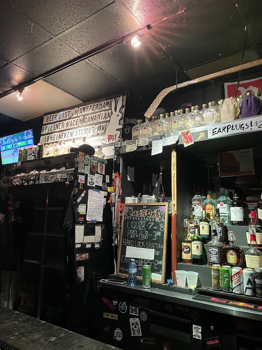 Hard Luck Bar